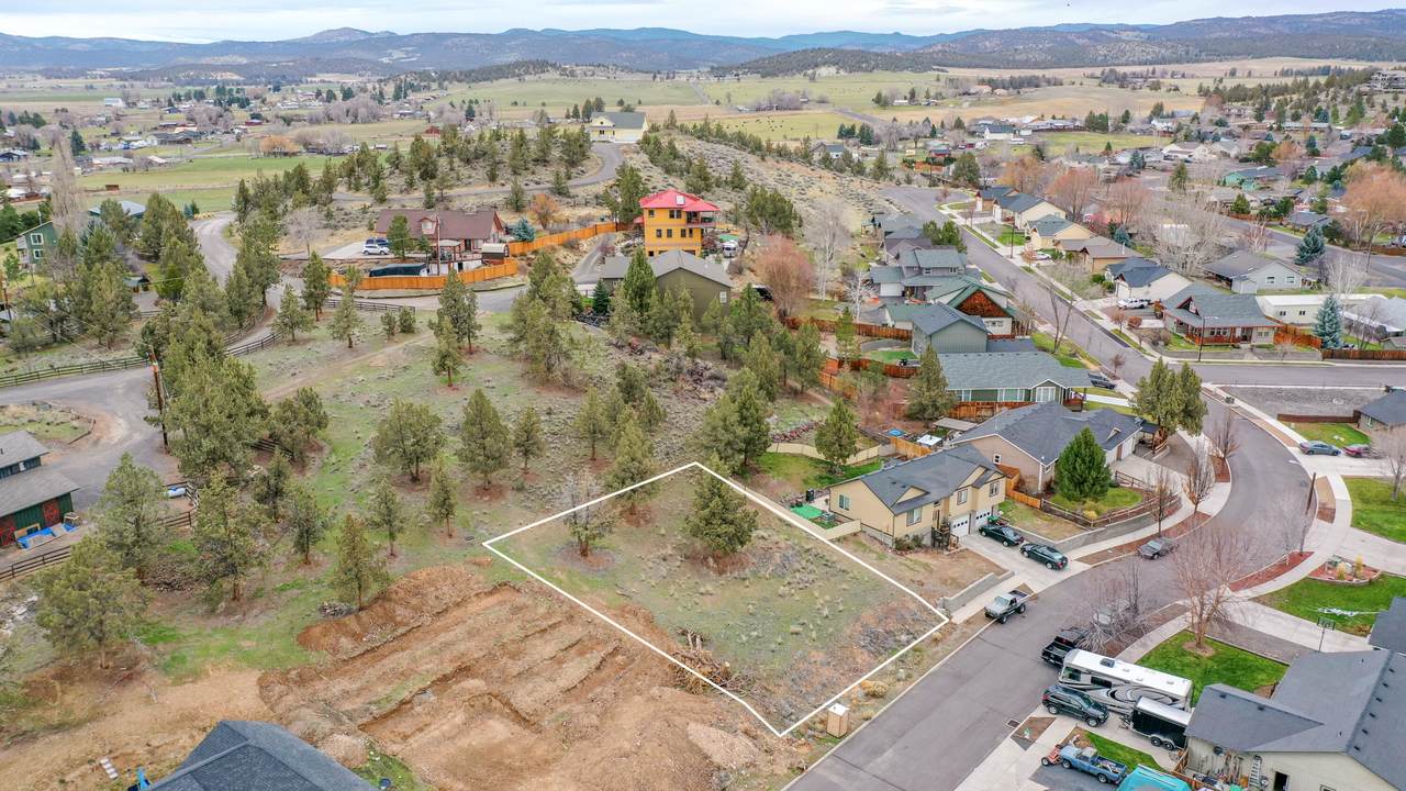 5 Lot Bobbi Place - Photo 1