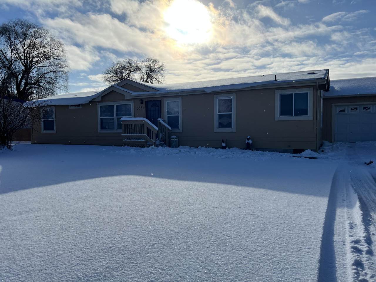 3334 Hilyard Avenue - Photo 1