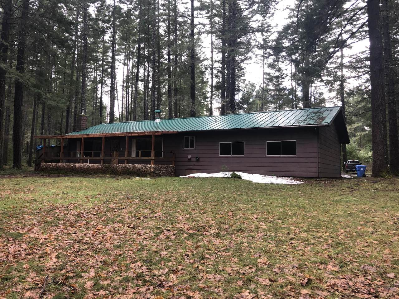 442 Idlewild Drive - Photo 1