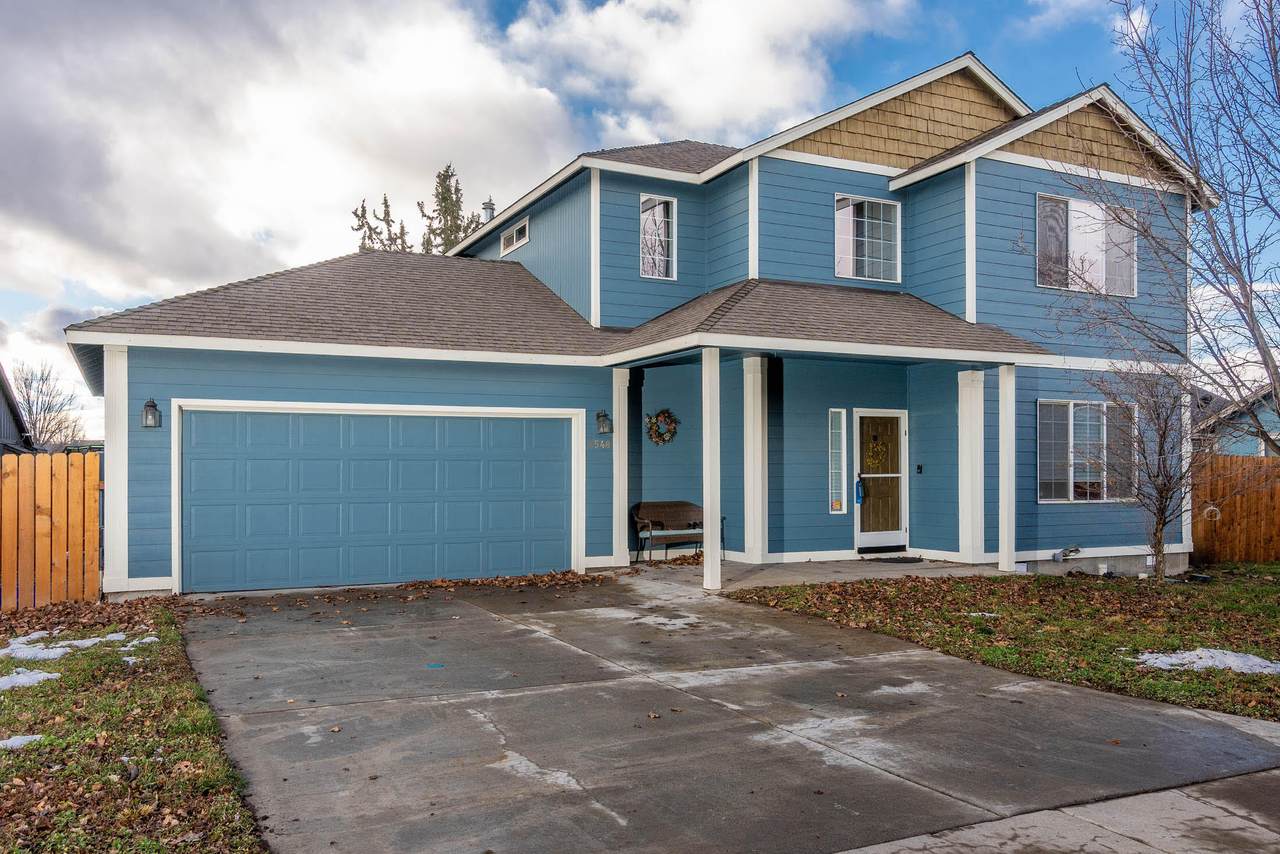 2548 Cedar Avenue - Photo 1