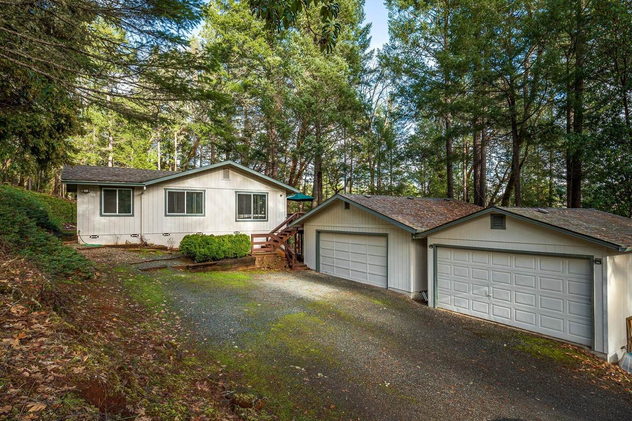 721 Pickett Creek Road - Photo 1