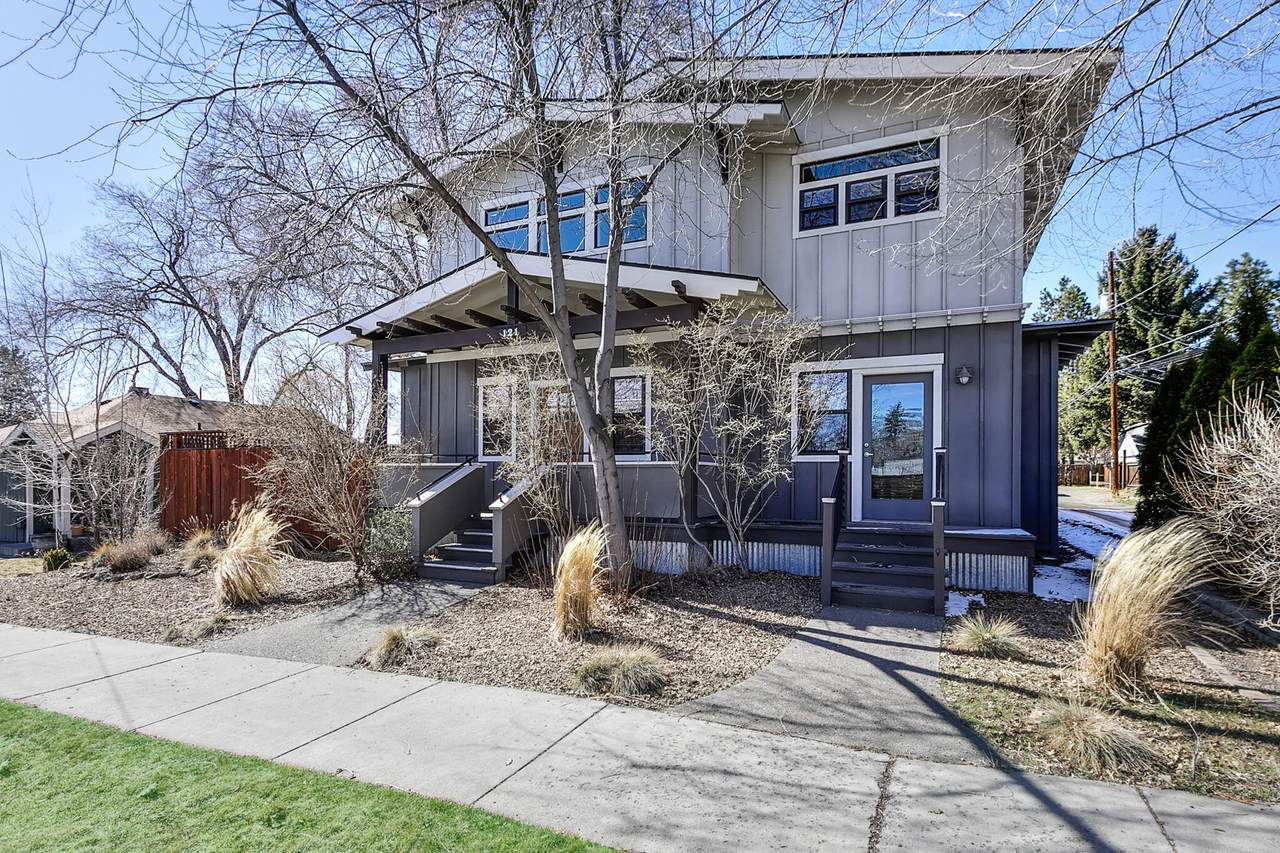 121 Bond Street - Photo 1