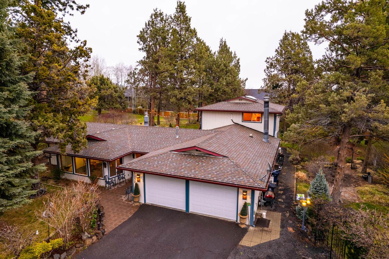 61234 Nisika Court - Photo 1