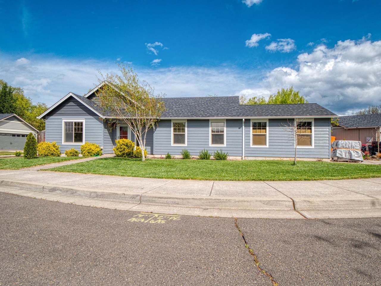 1561 Inverness Drive - Photo 1