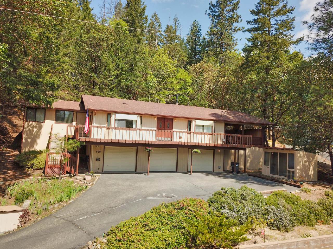 868 Palomino Drive - Photo 1