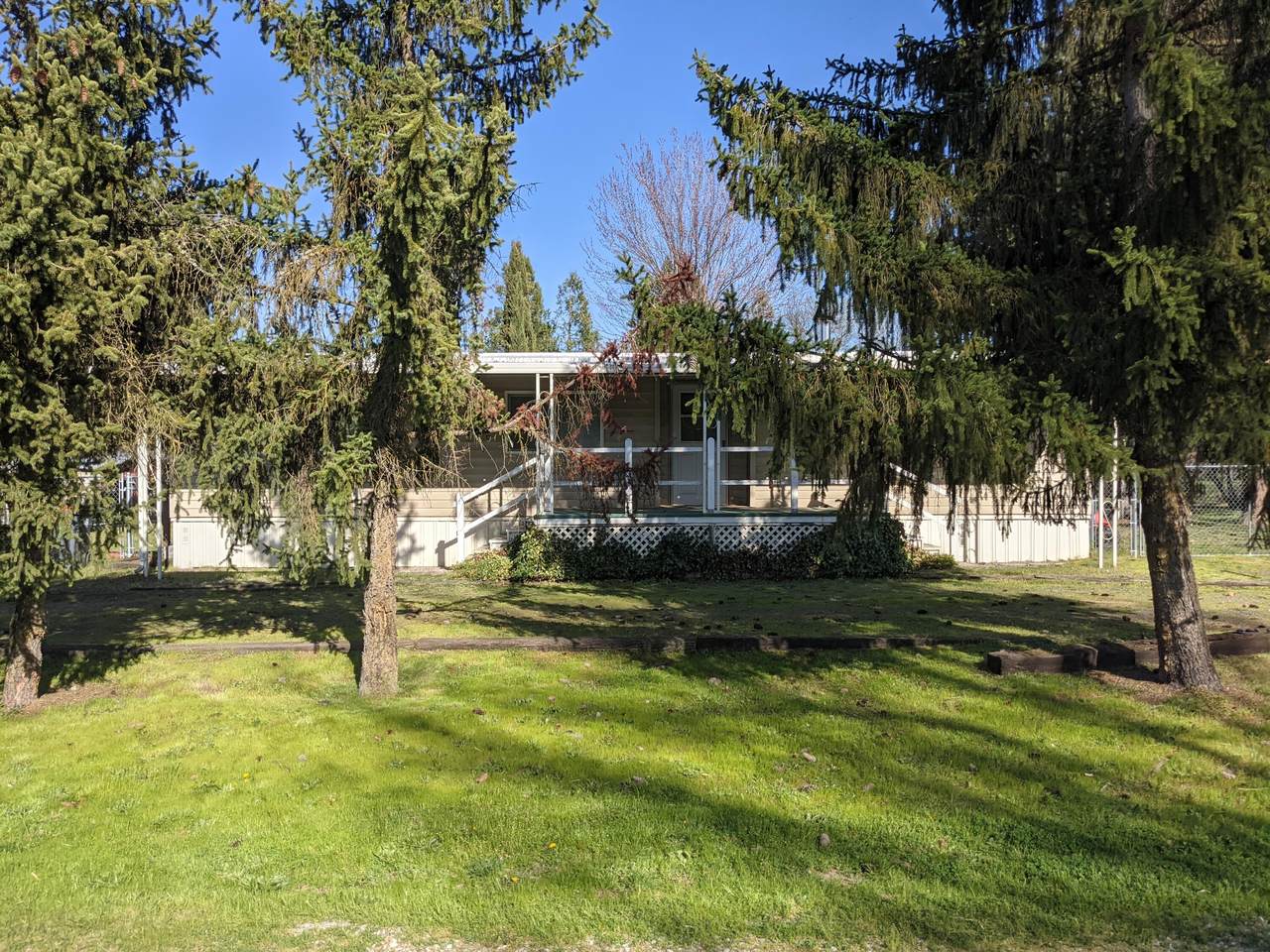 693 Cherry Street - Photo 1