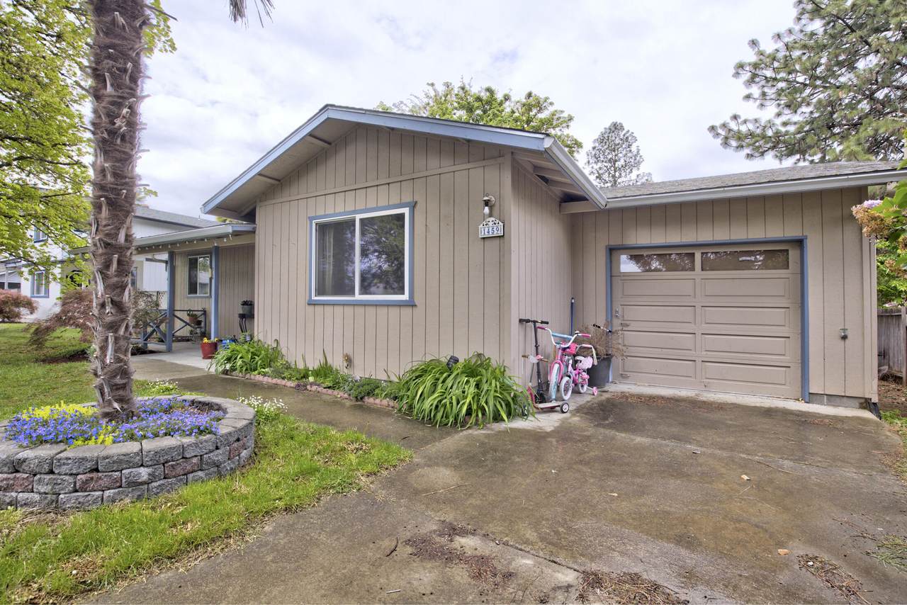 1459 Silver Maple Way - Photo 1