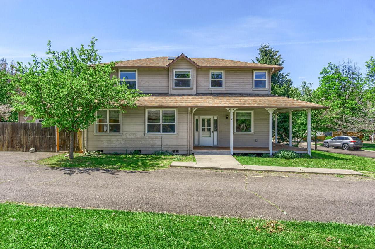 1242 Old Willow Lane - Photo 1