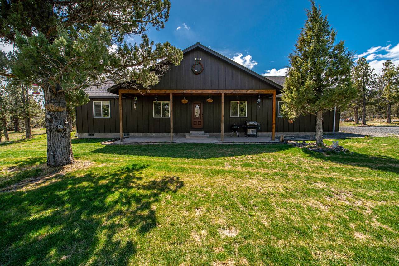 11196 Spring Brook Court - Photo 1