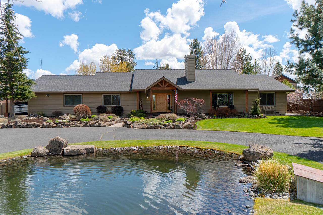 61050 Sky Harbor Drive - Photo 1