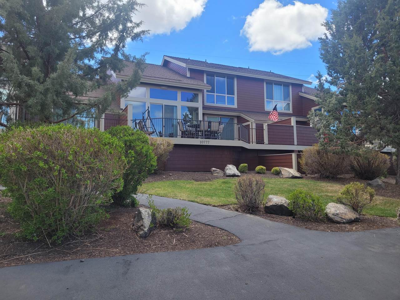 10777 Village Loop - Photo 1