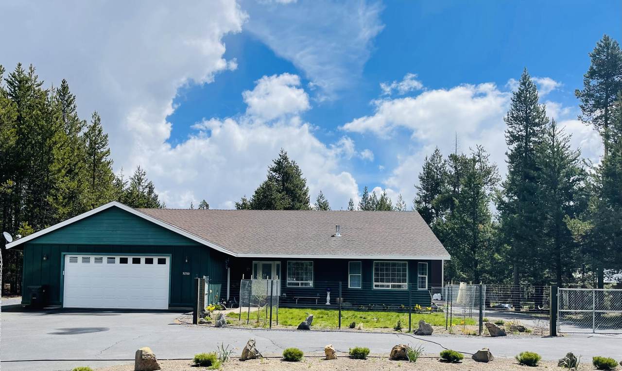 52510 Deer Field Drive - Photo 1