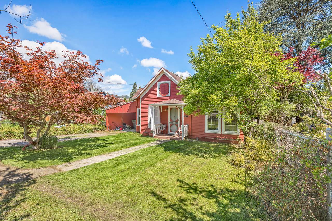 455 California Street - Photo 1