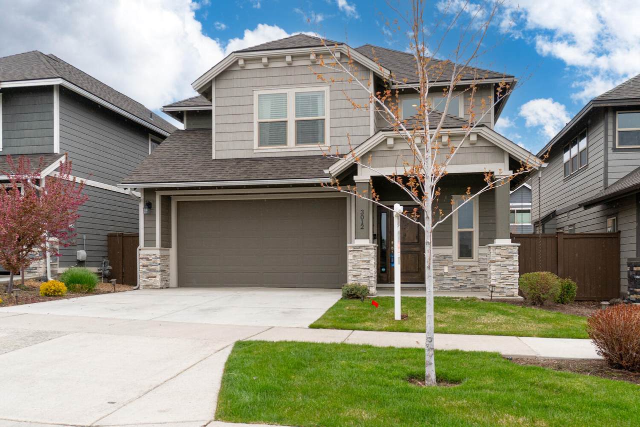 3012 Flagstone Avenue - Photo 1