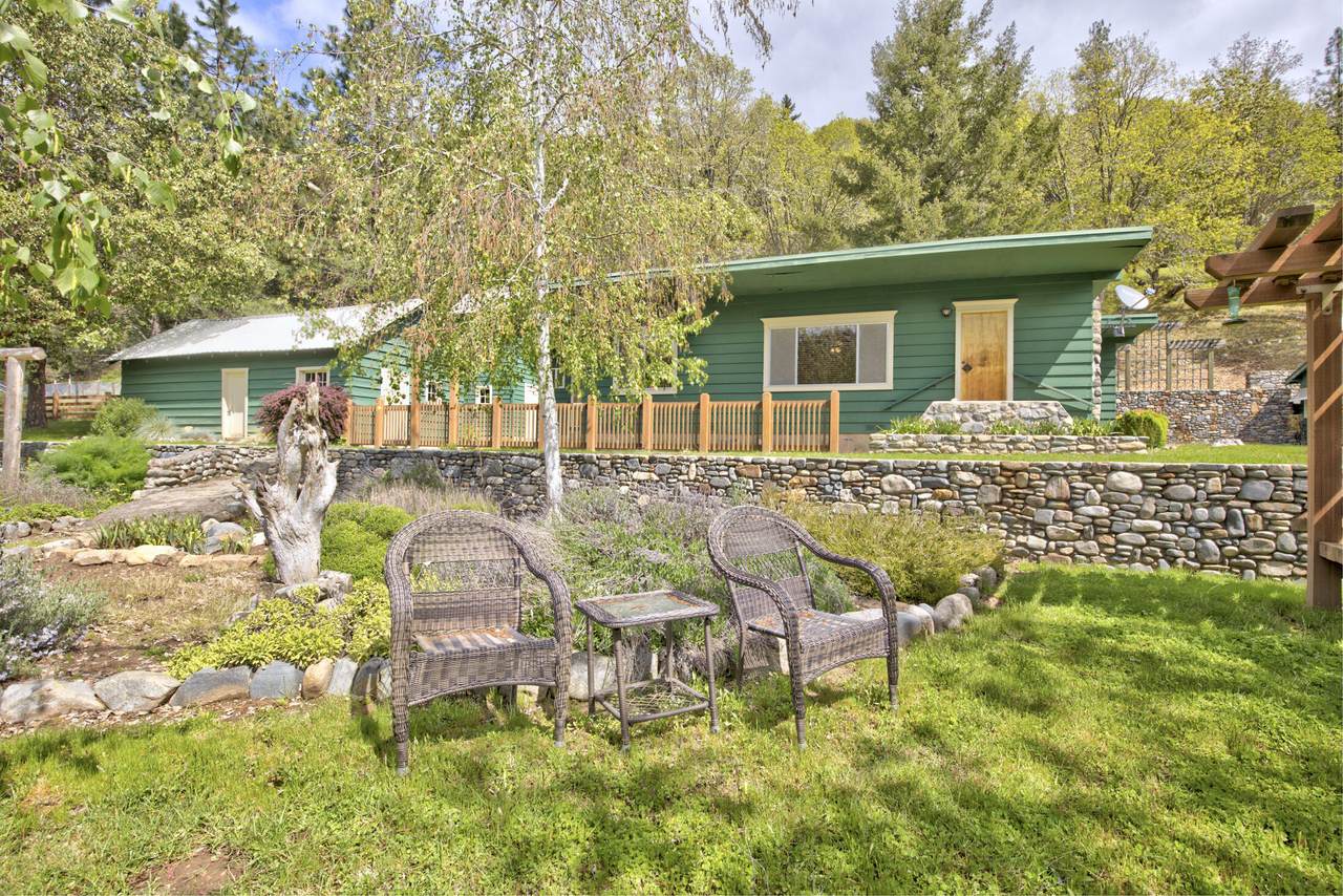 15551 Evans Creek Road - Photo 1