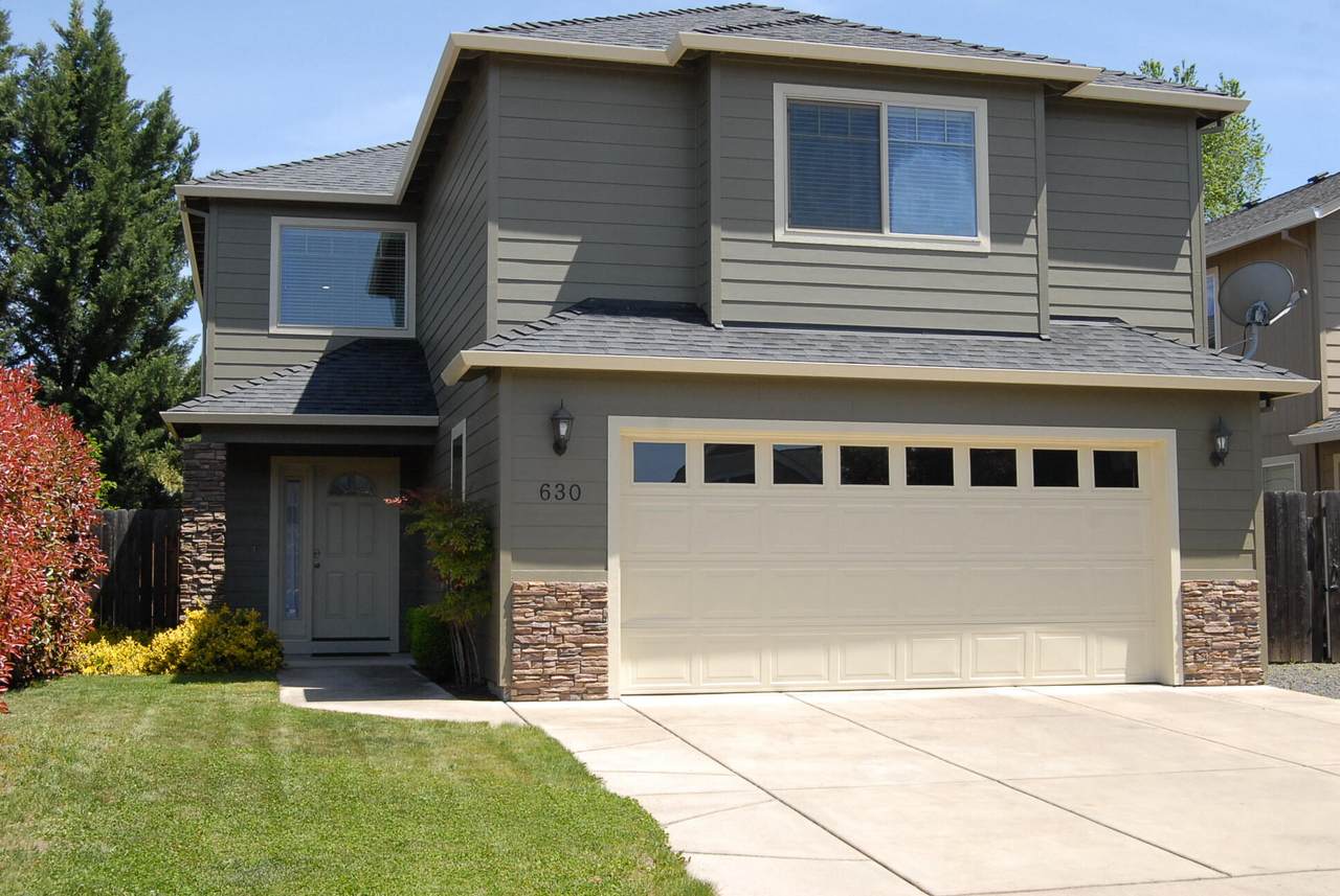 630 Spring Valley Drive - Photo 1