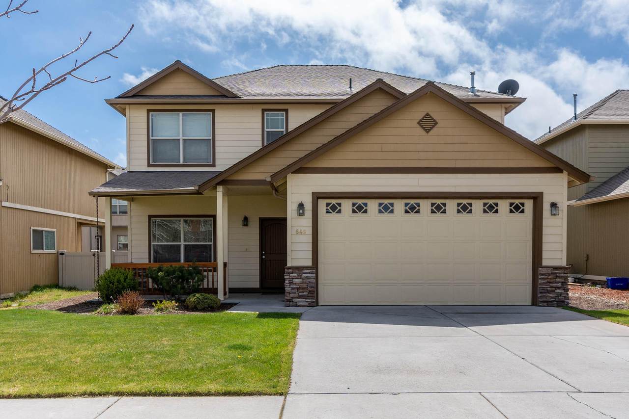 649 Glengarry Place - Photo 1