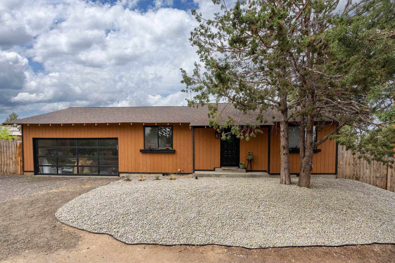 8759 Shad Road - Photo 1