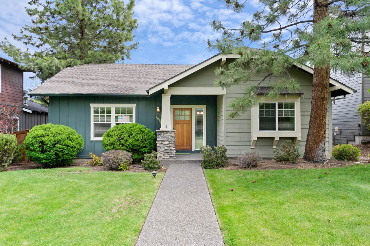 20380 Aberdeen Drive - Photo 1