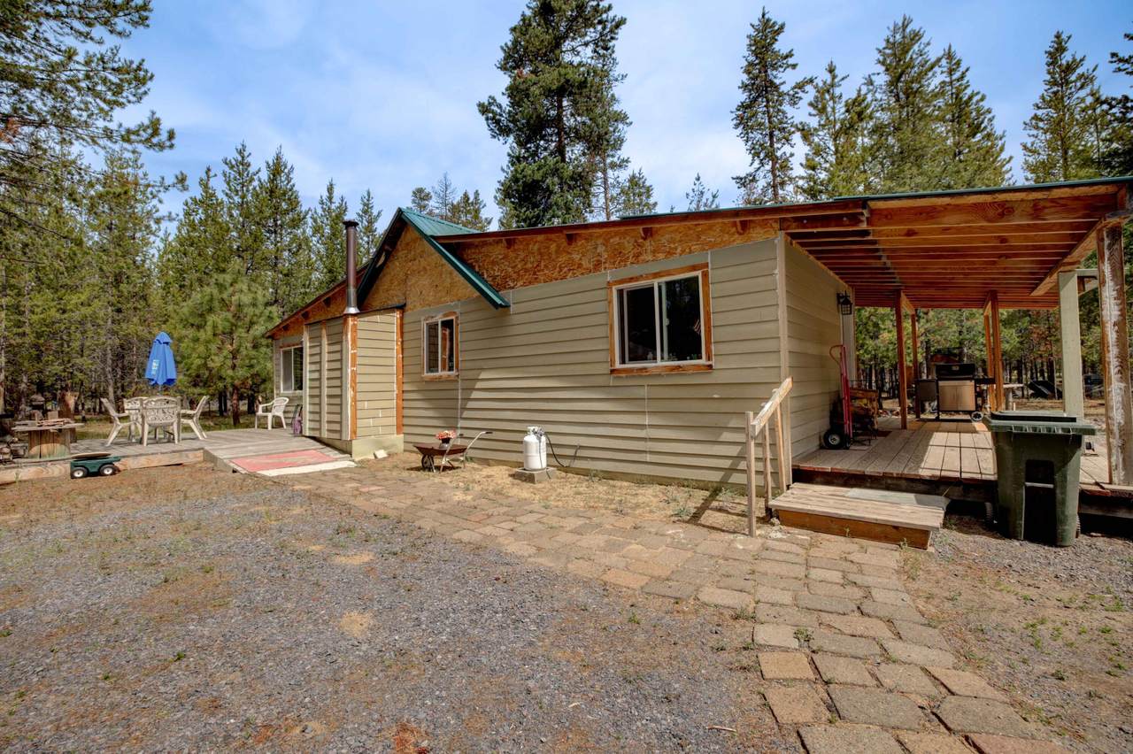 52300 Dorrance Meadow Road - Photo 1