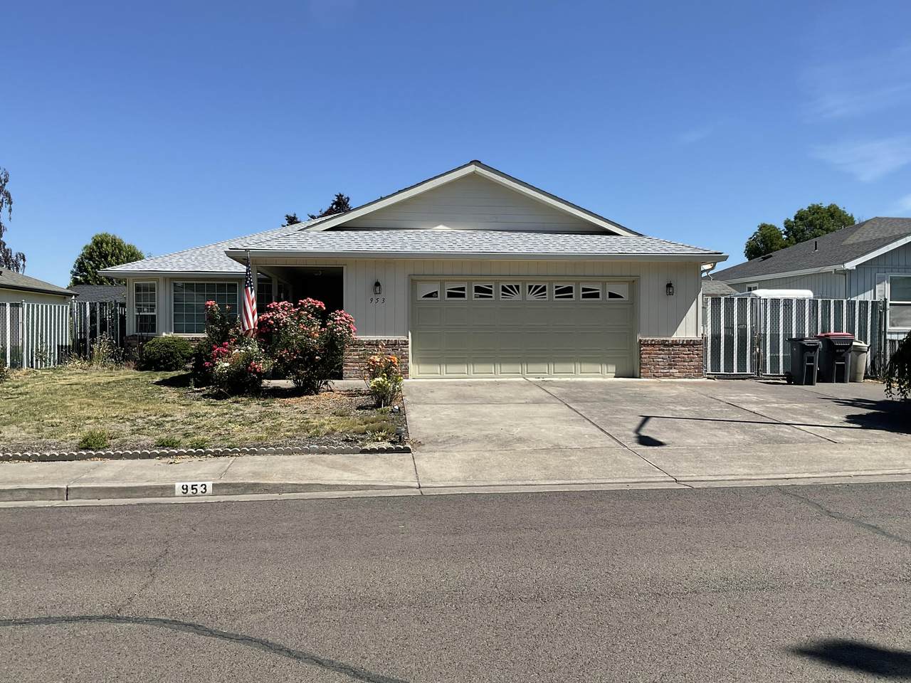 953 Westrop Drive - Photo 1
