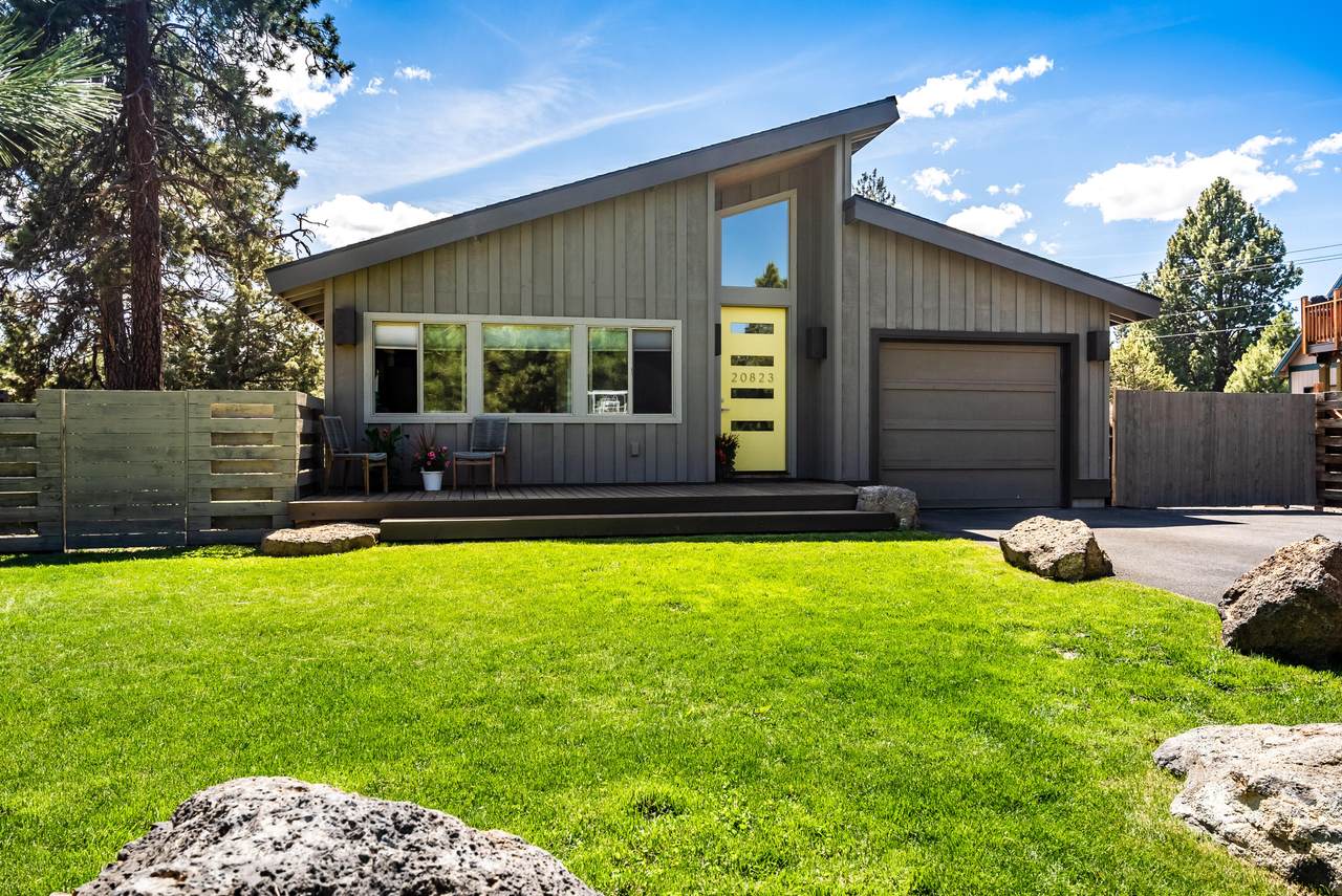 20823 Greenmont Drive - Photo 1