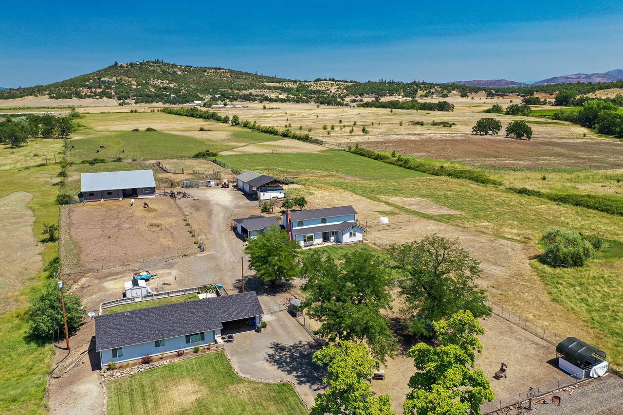 1350 Nick Young Road - Photo 1