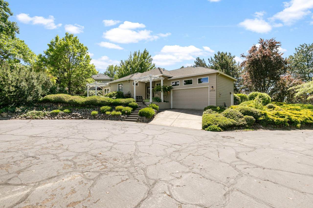 2406 Sun Oaks Drive - Photo 1