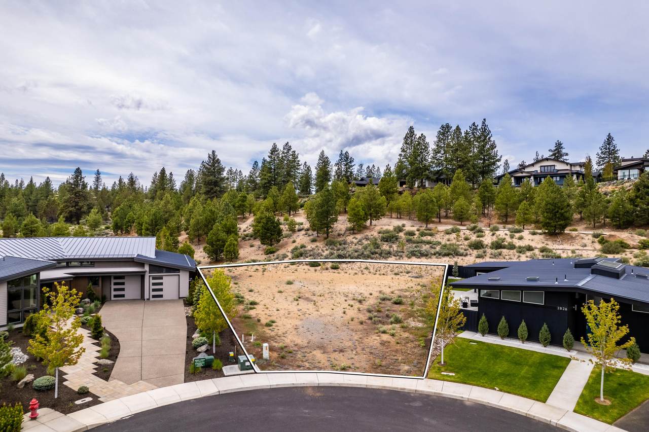 2832 Shields Drive - Photo 1
