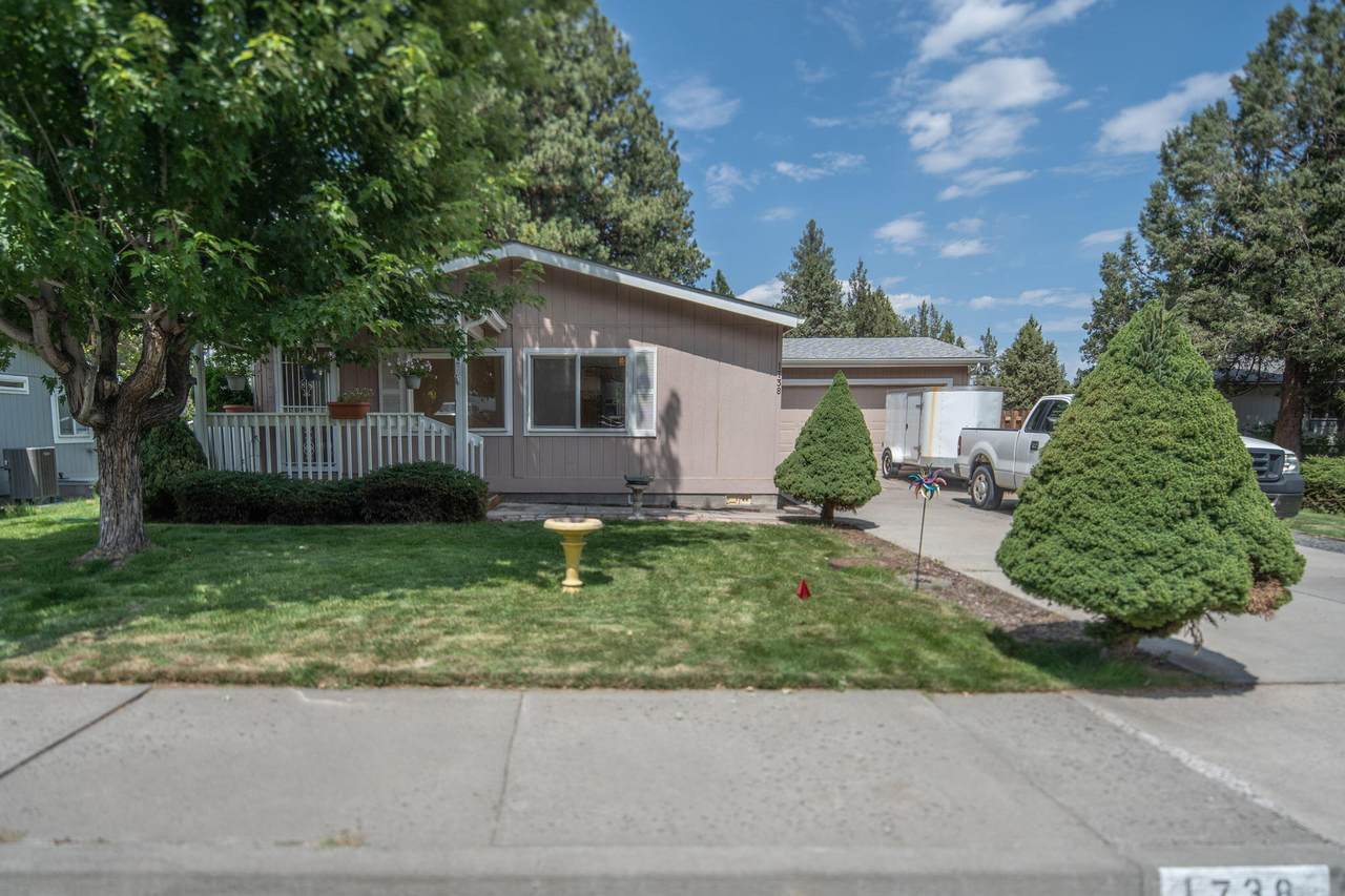 1738 Hiddenwood Place - Photo 1