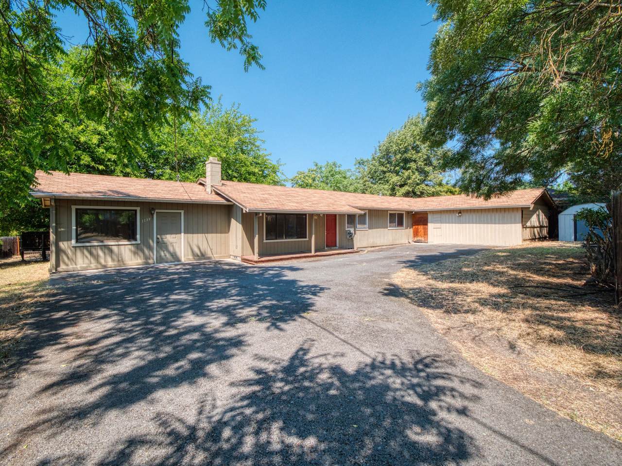 1139 Woodrow Lane - Photo 1