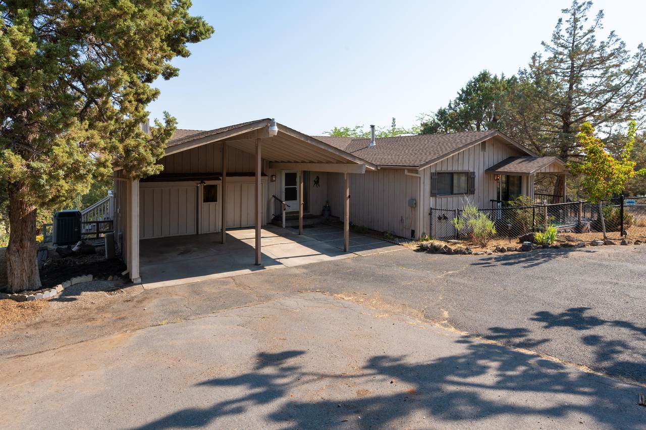 6649 30th Street - Photo 1