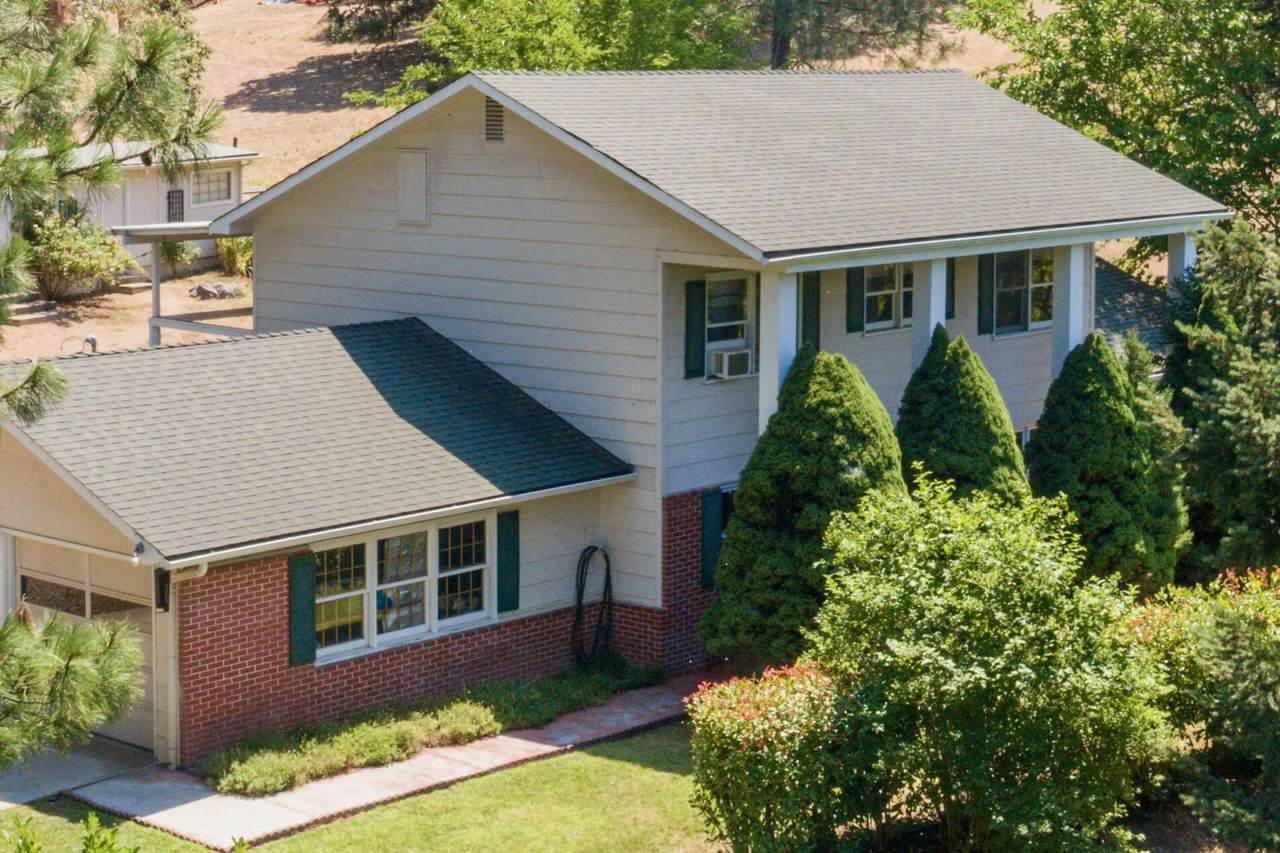 946 Wards Creek Road - Photo 1