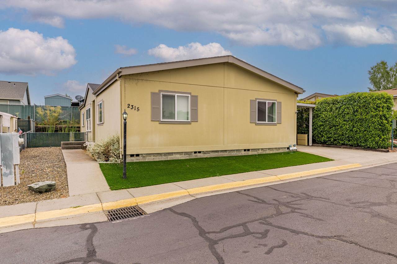 2315 Lara Lane - Photo 1