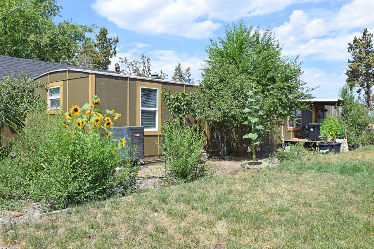 8620 9th Street - Photo 1