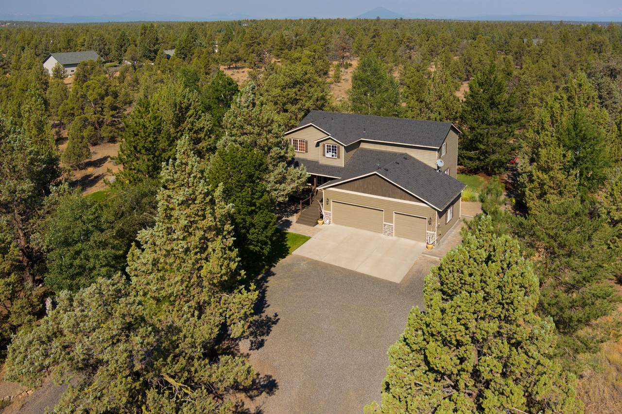 7000 Larch Court - Photo 1