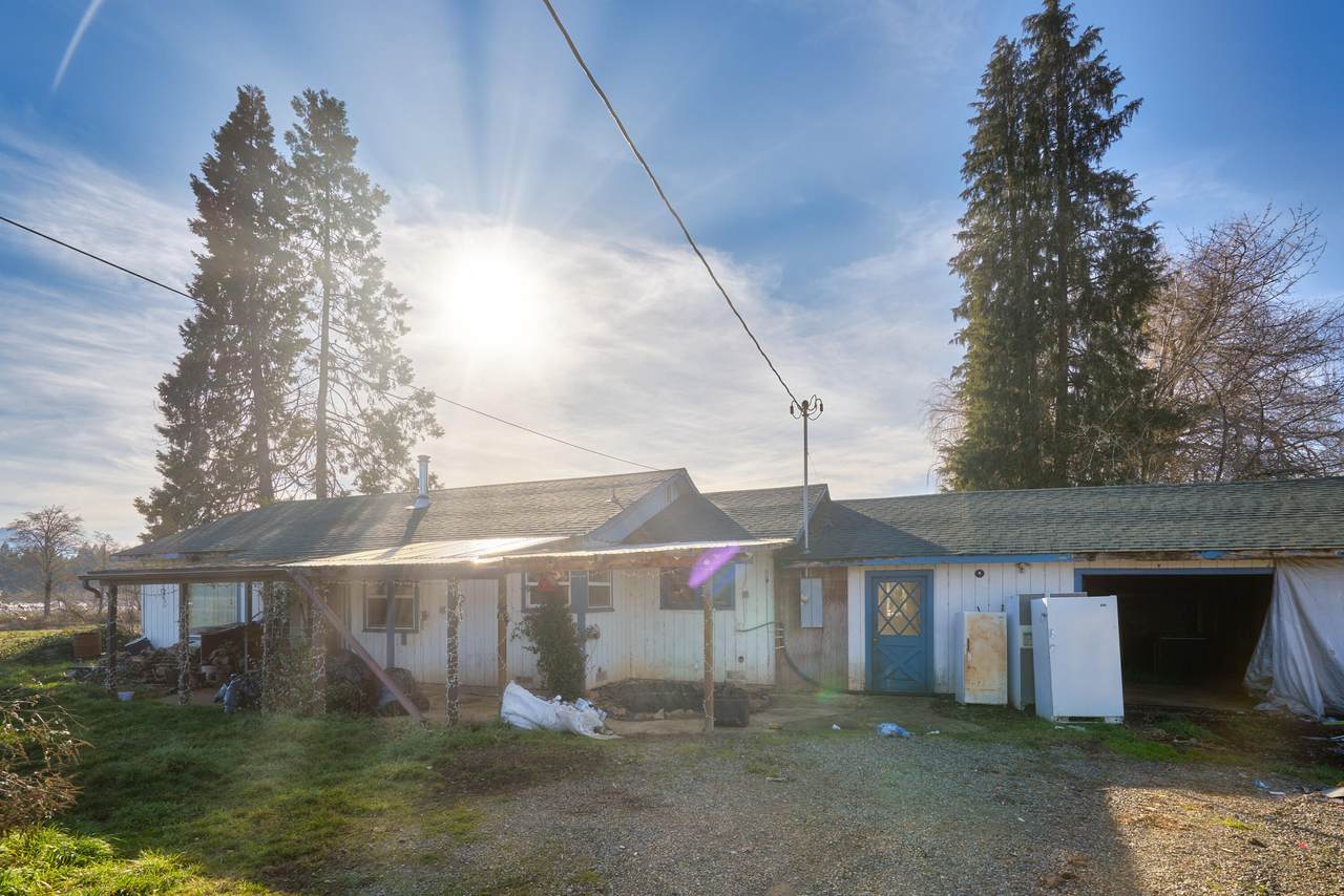 1770 White School House Road - Photo 1
