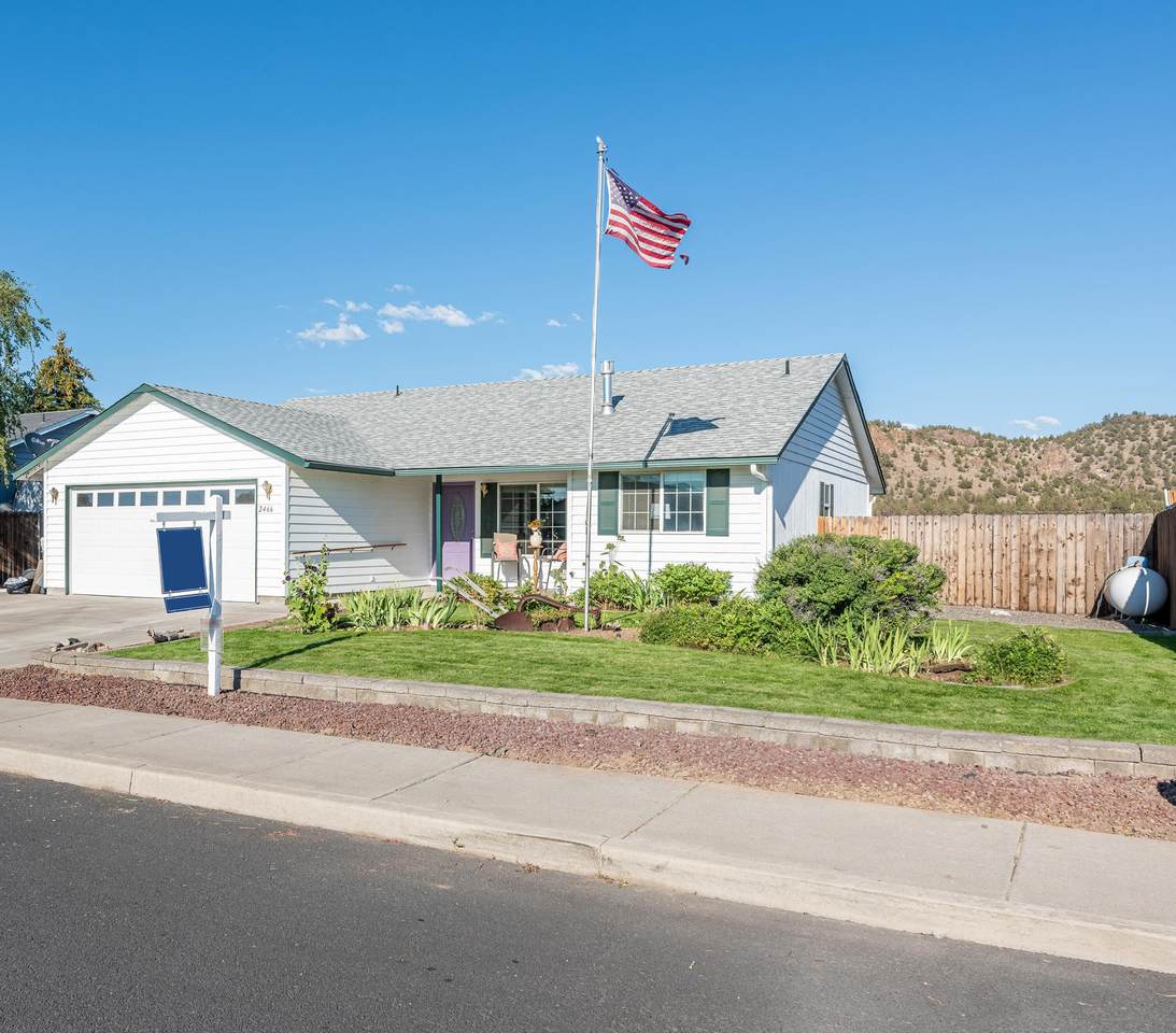 2466 Yellowpine Road - Photo 1