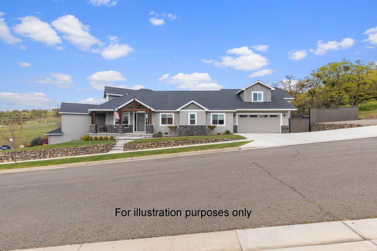 680 Forest Ridge Drive - Photo 1