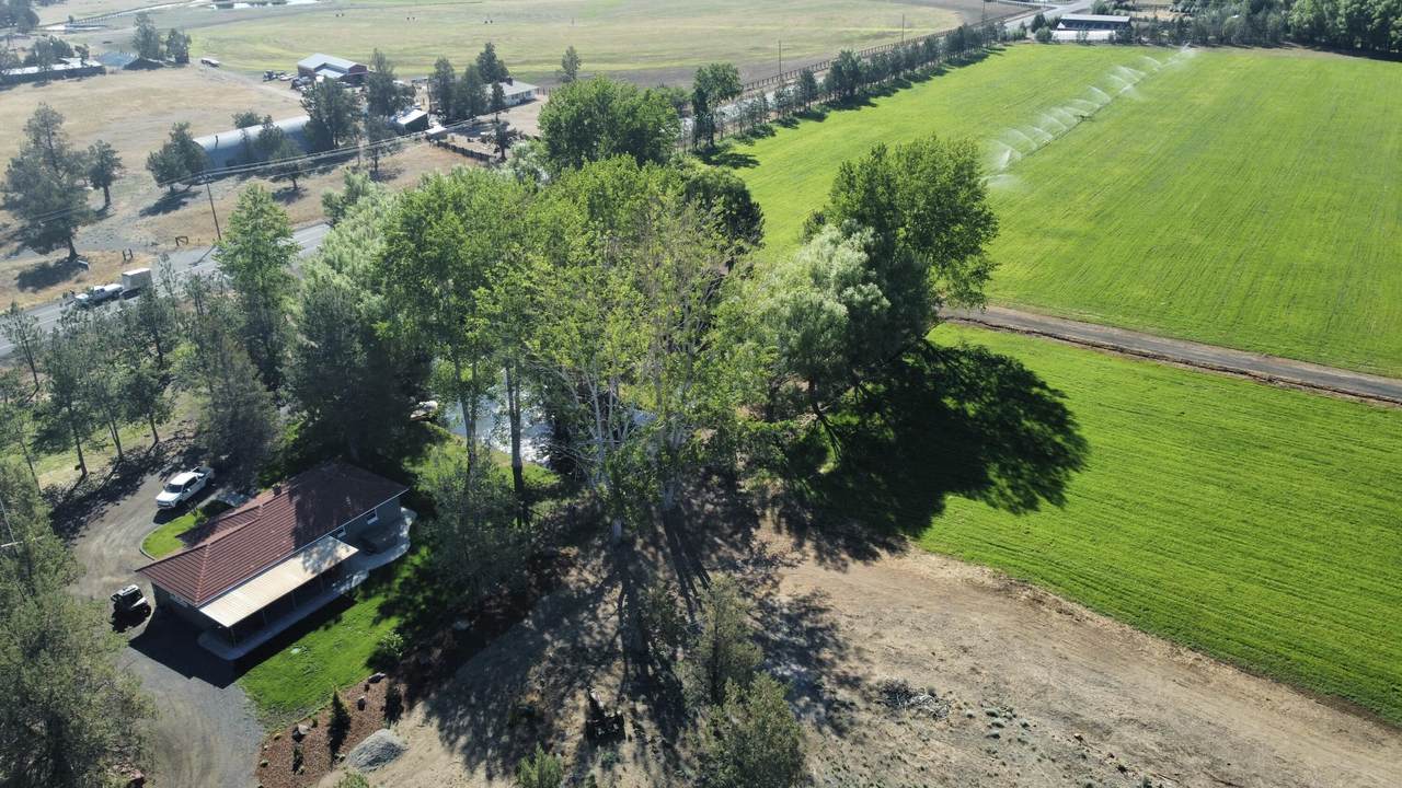 23475 Highway 20 - Photo 1