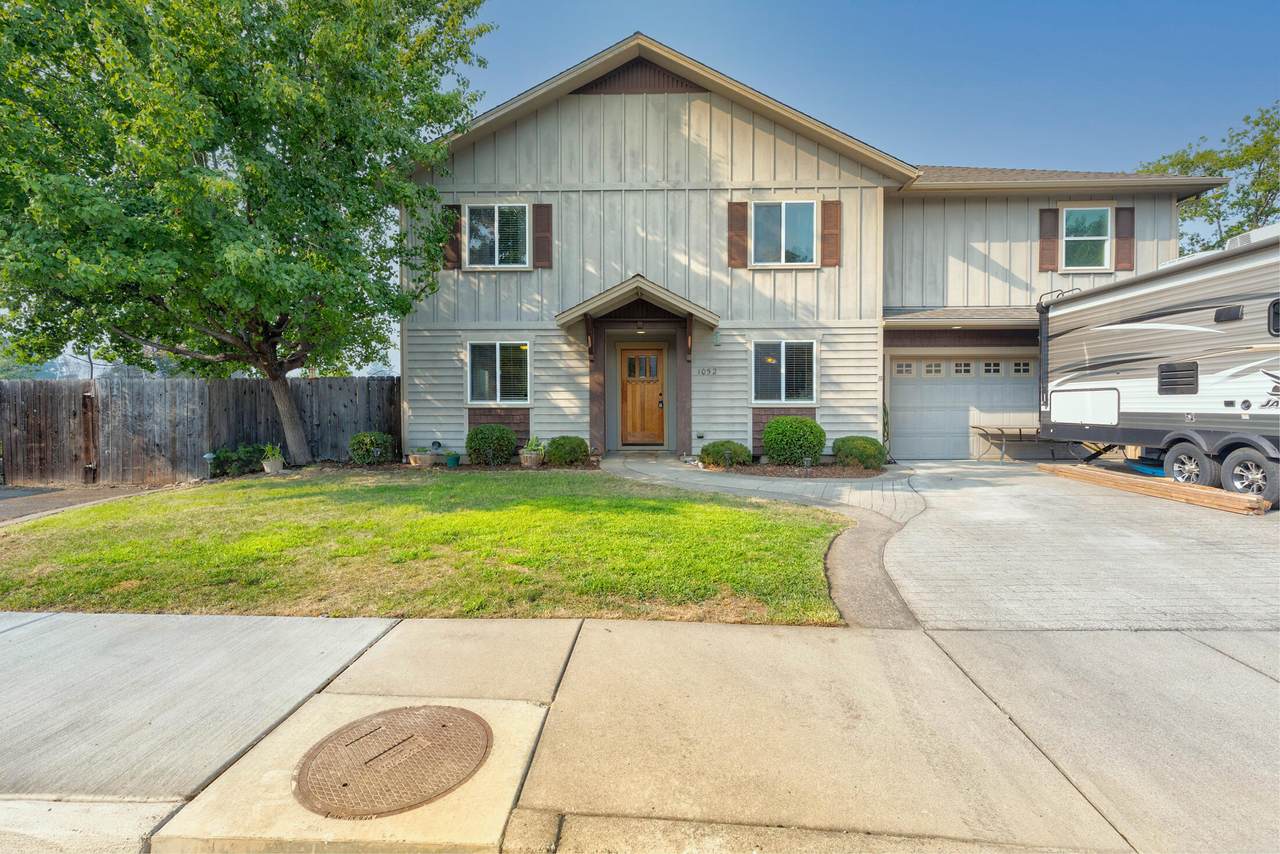 1052 Jerrine Street - Photo 1