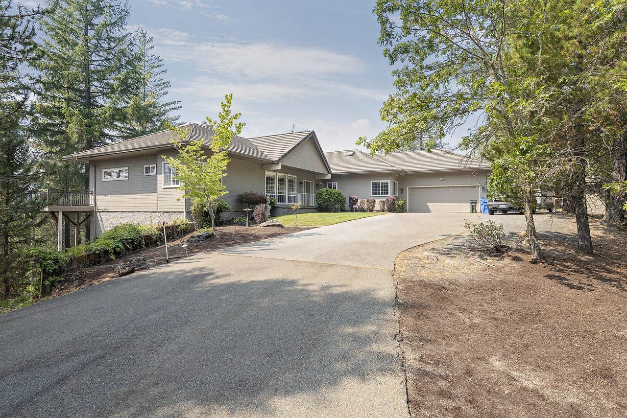 482 Hidden Valley Lane - Photo 1