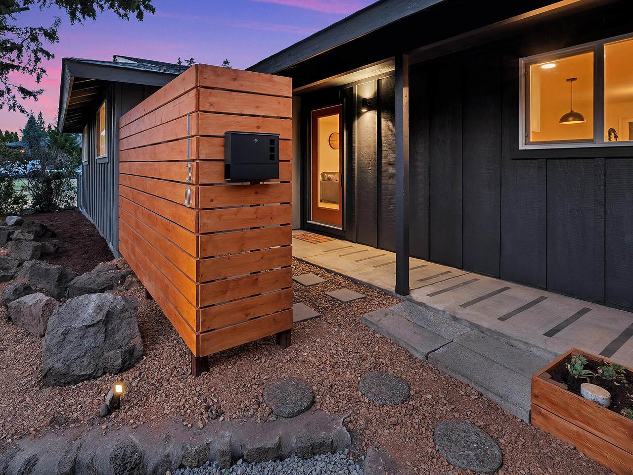 1130 8th Street - Photo 1