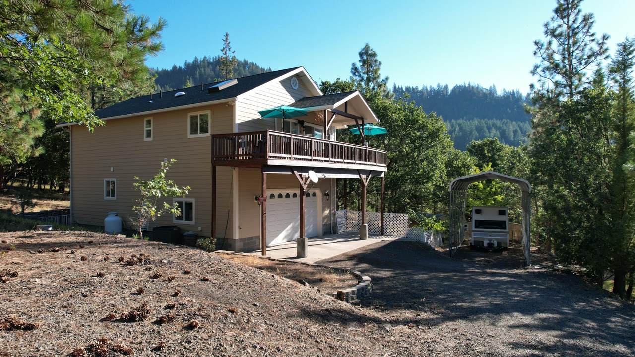 135 Manzanita Drive - Photo 1