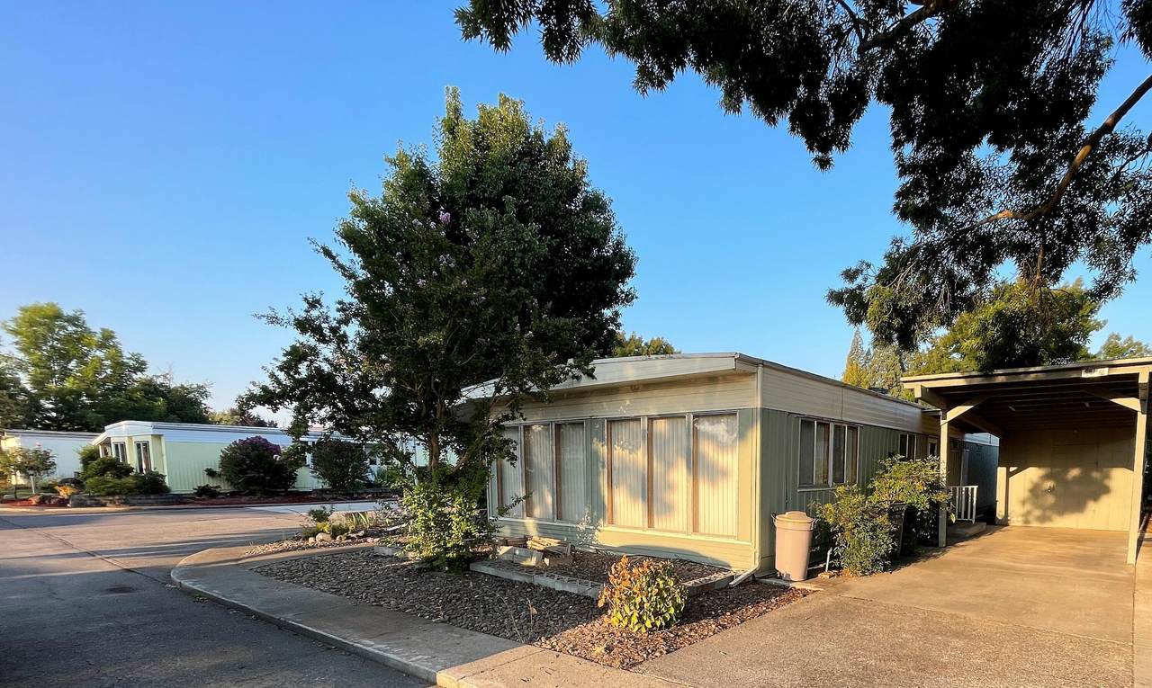 2252 Table Rock Road - Photo 1