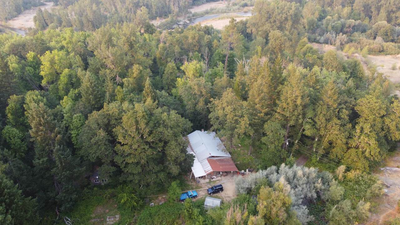 1711 Rockydale Road - Photo 1