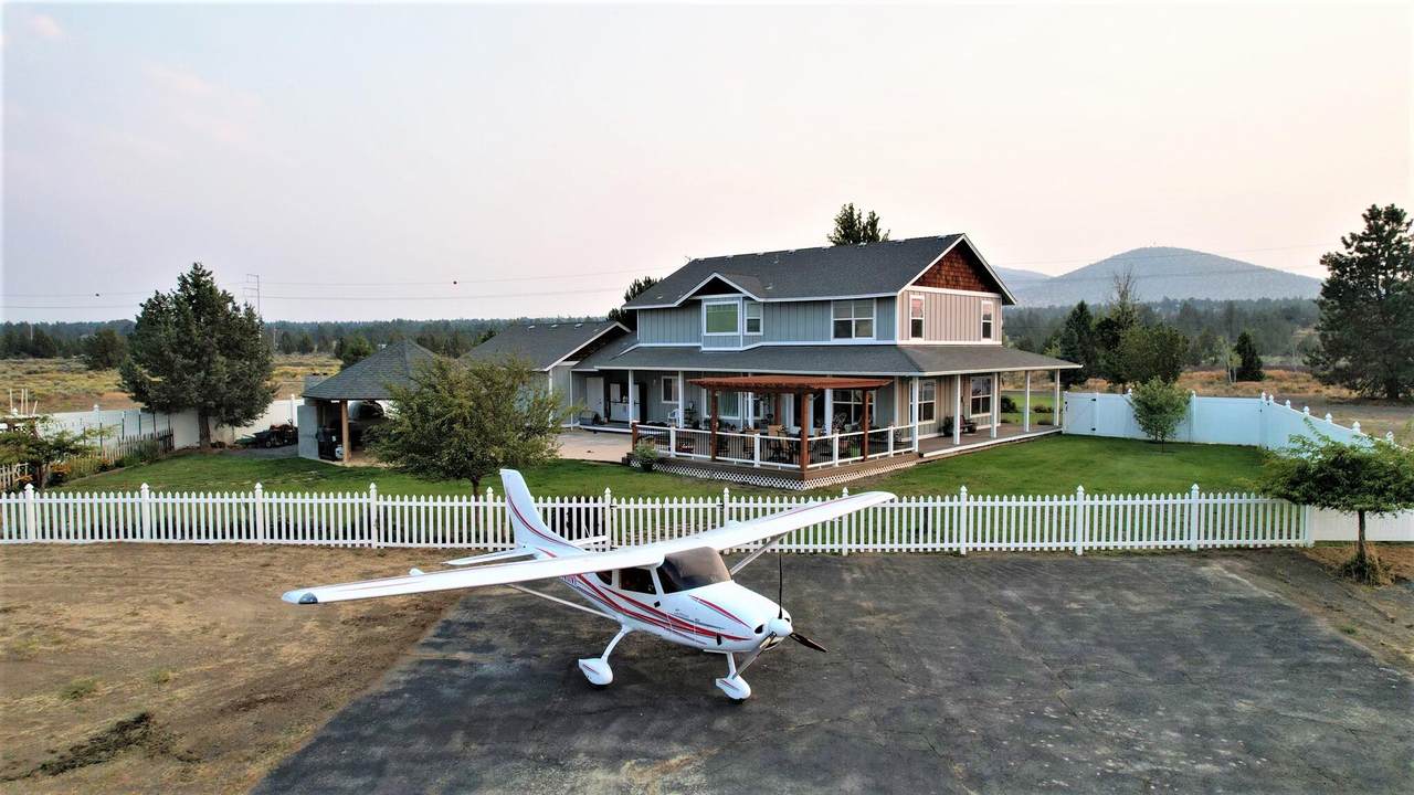 8337 Highway 126 - Photo 1