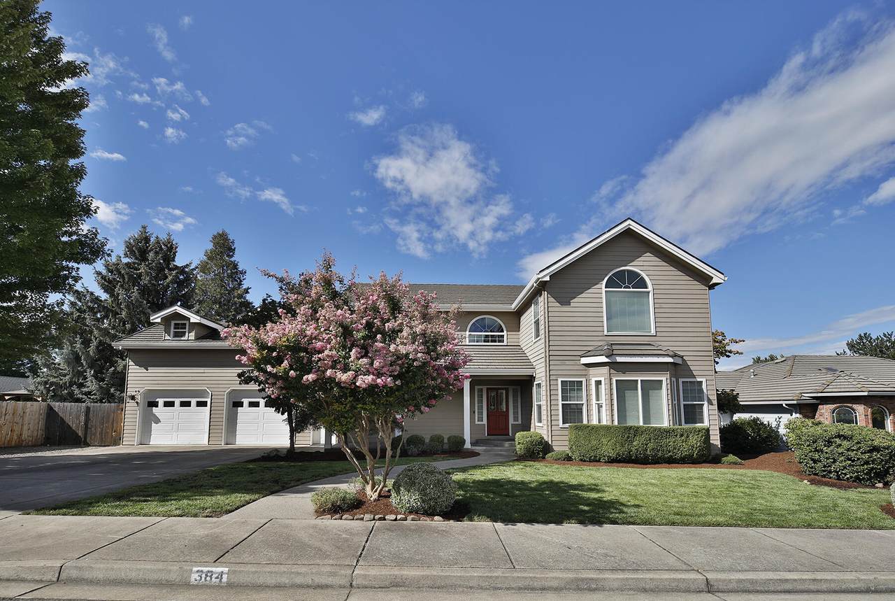 384 Golf View Drive - Photo 1