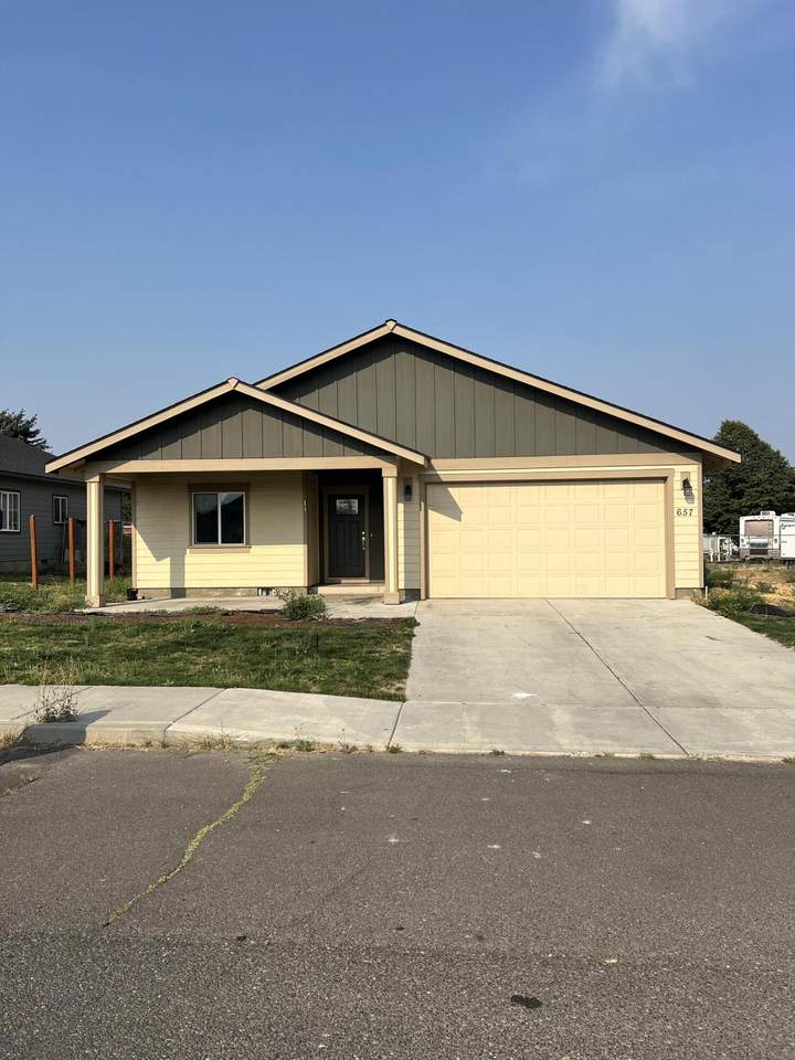 657 Liberty Drive - Photo 1