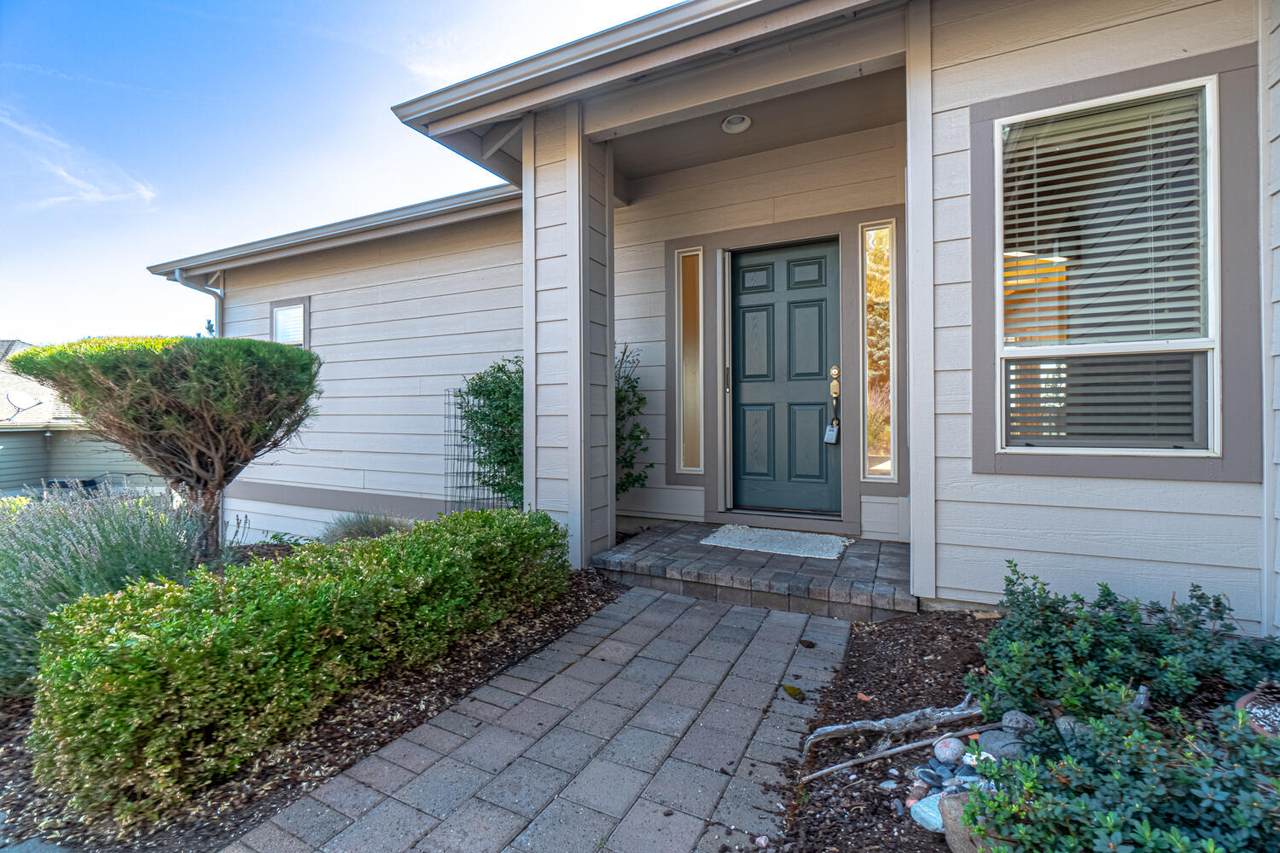 967 Niagara Falls Drive - Photo 1